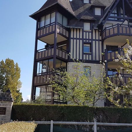 Appartement Residence Le Fairway Deauville Zewnętrze zdjęcie